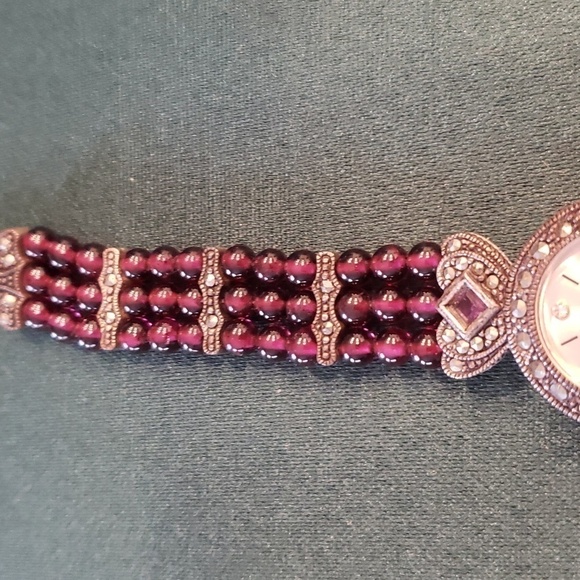 Victorian Garnet And Rhinestone watch Bohemian And Vintage Style - Picture 5 of 7